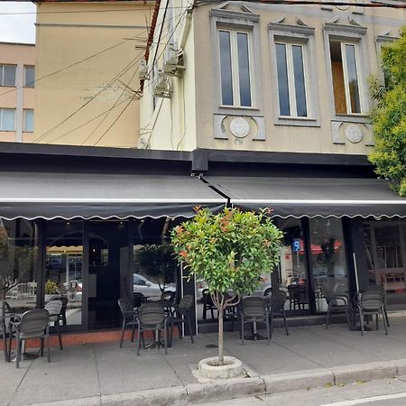 Golden Sleep Hostel Shkodër 외부 사진