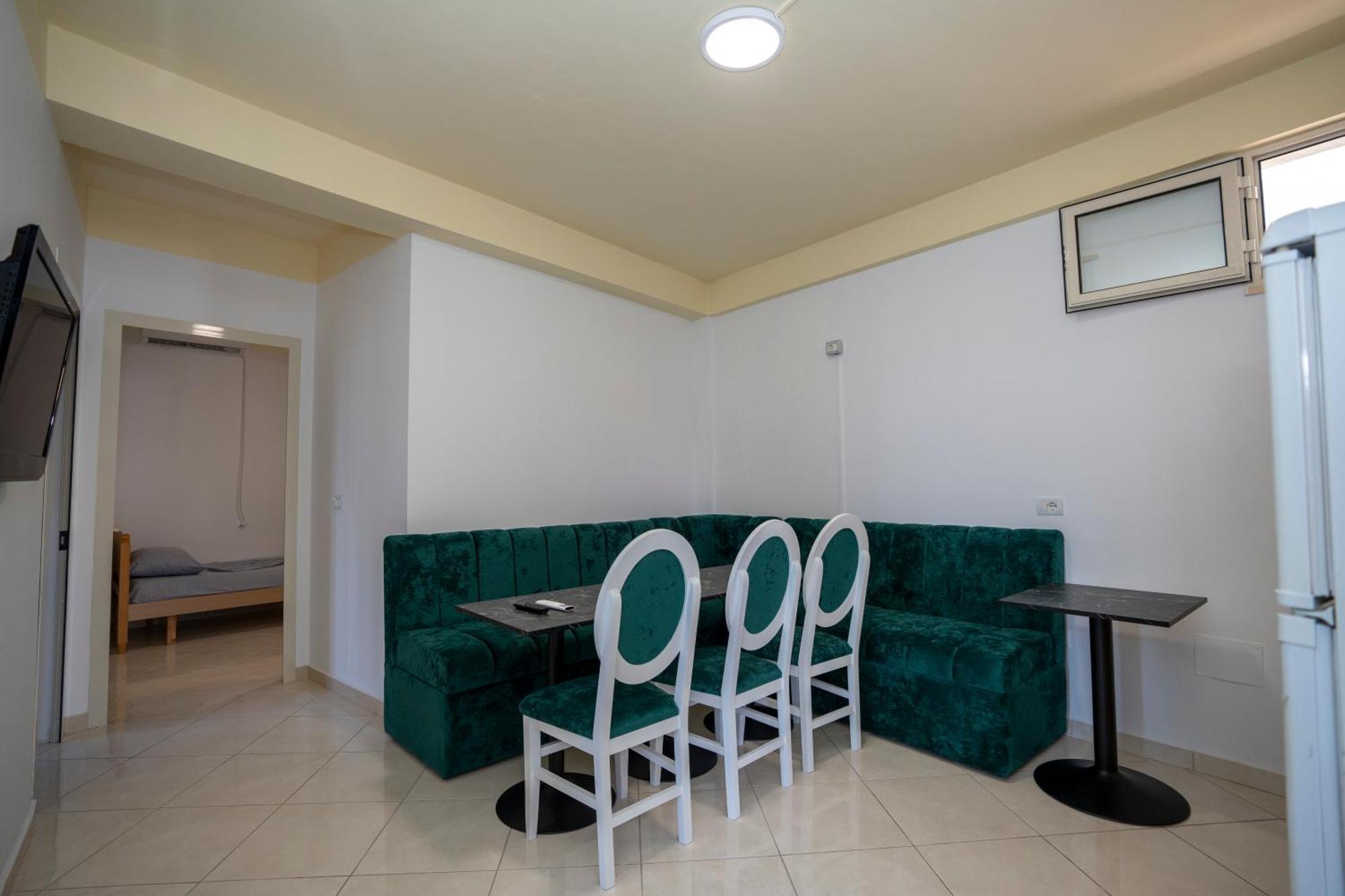 Golden Sleep Hostel Shkodër 외부 사진