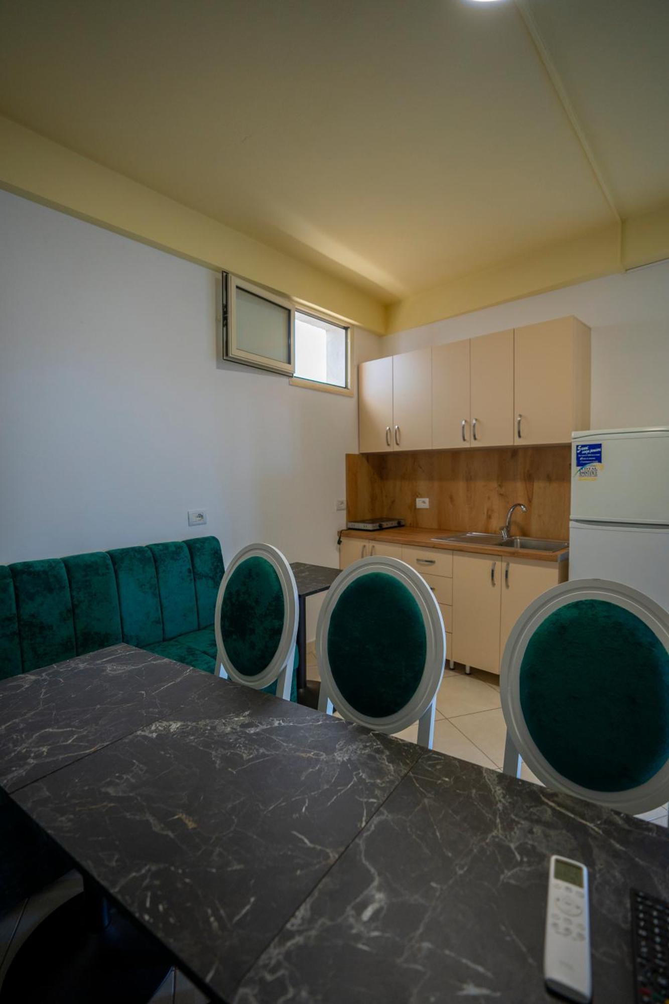 Golden Sleep Hostel Shkodër 외부 사진